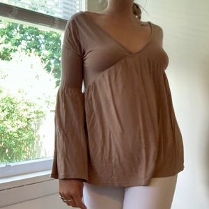 flowy long sleeve v neck top